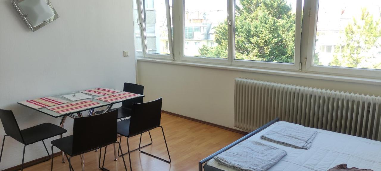 Affordable Studio Near City Center Wina Bagian luar foto